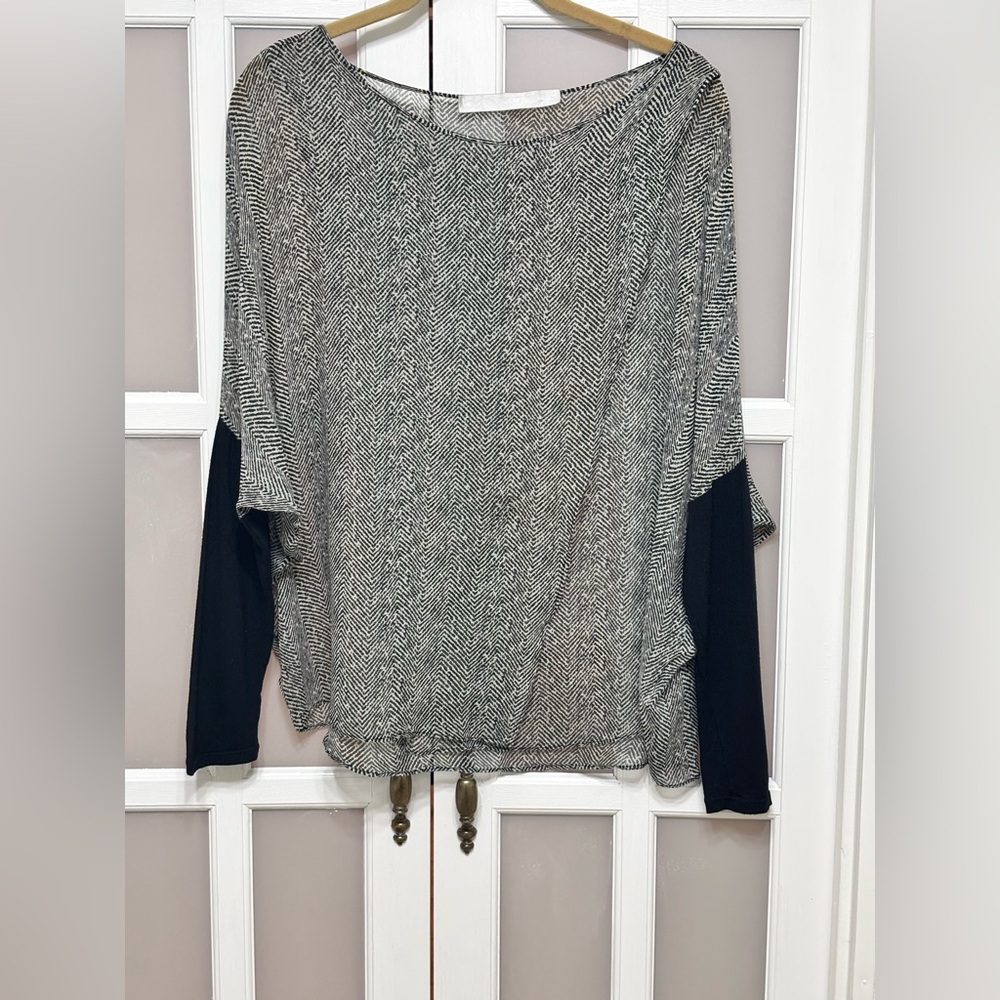 Lola & Sophie Sheer 💯 Silk Herringbone Dolman Top – Size S
